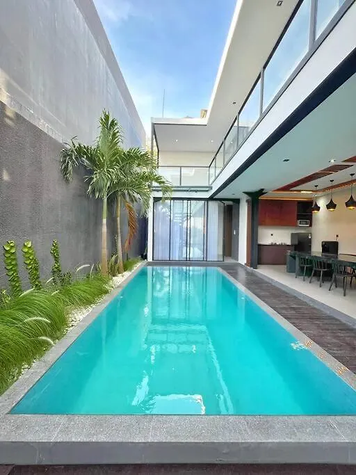 Brand New Shinta Villa Uluwatu Indonesia