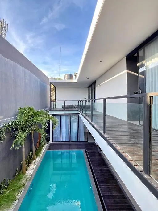 Brand New Shinta Villa Uluwatu Indonesia