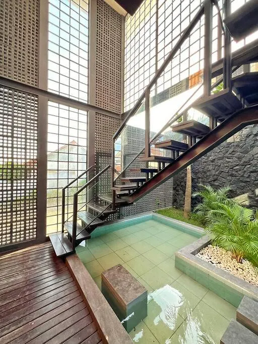 Brand New Shinta Villa Uluwatu