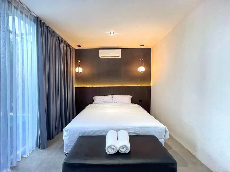 Brand New Shinta Villa Uluwatu Indonesia