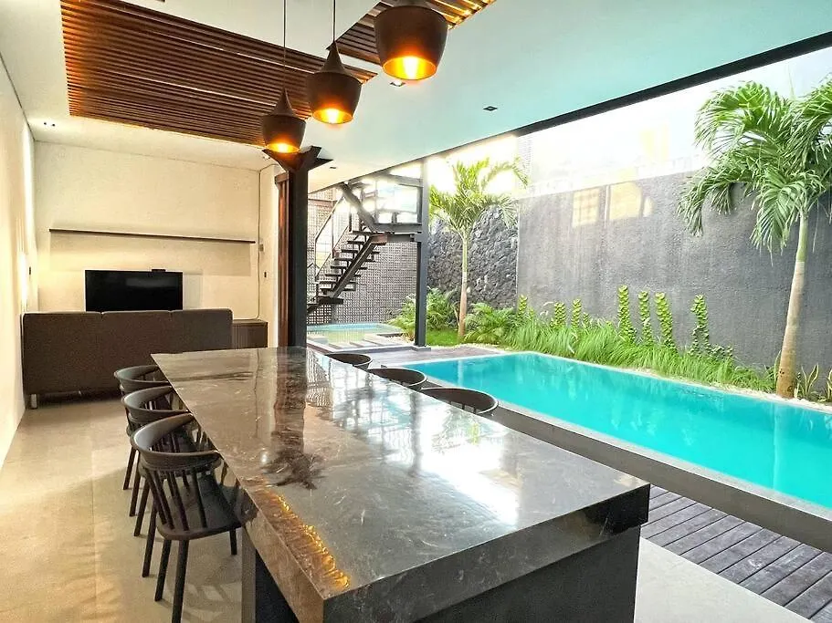 Brand New Shinta Villa Uluwatu Uluwatu (Bali)